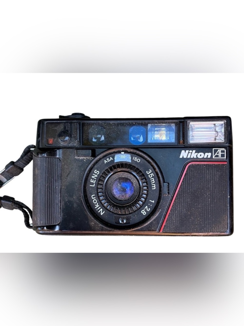 Vintage Nikon L35AF 35mm film camera
Untested
